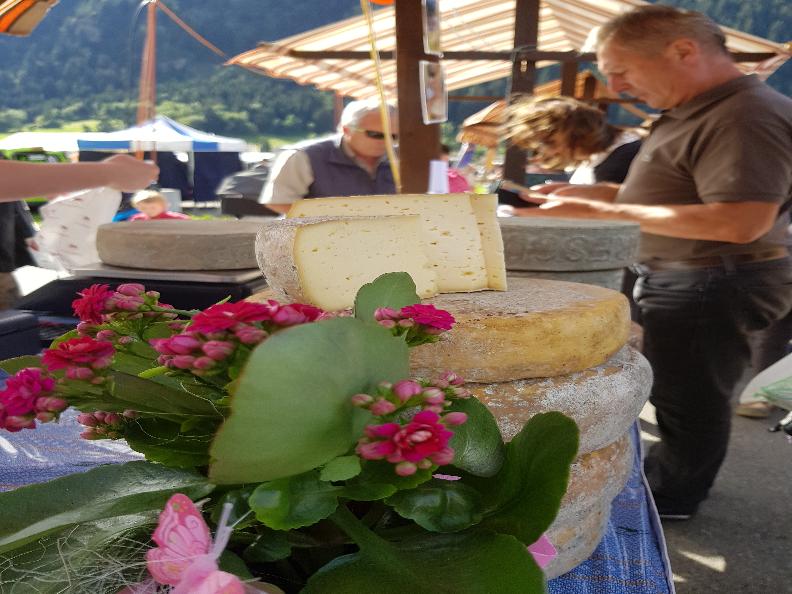 Image 0 - 10th agricultural day in the Leventina Valley and 32nd cheese fair 